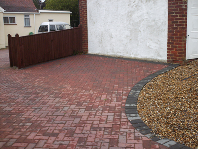 brindle driveway charcoal edging109