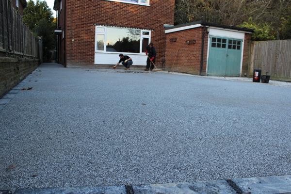 grey granite resin driveway 8ilex way goring west sussex 25 BN124UZ 2482