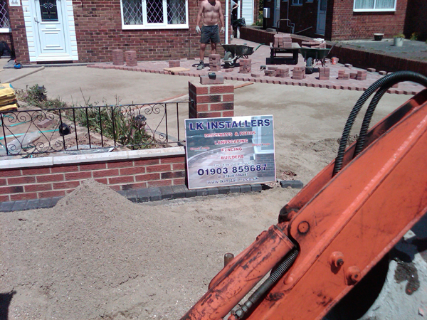 rustington_driveway_blockpaving_in_progess.jpg